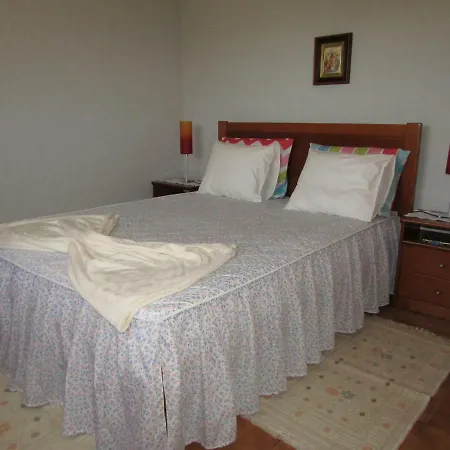 بيت للعطل Casal Das Eiras *
